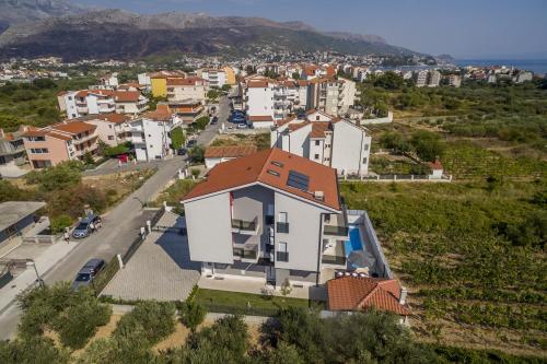 Luxury villa with a swimming pool Stobrec, Split - 14700