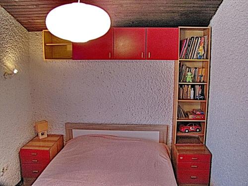 Apartments with WiFi Novigrad - 14743
