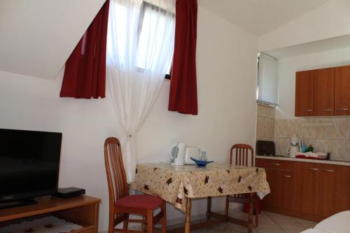 Studio Orebic 14842c