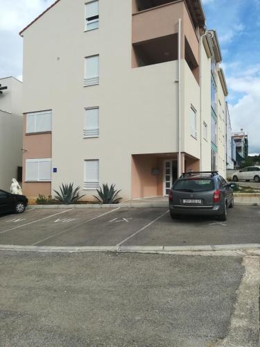 Apartments with parking space Zadar - Diklo, Zadar - 14846