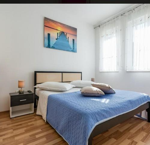 Apartments with parking space Podstrana, Split - 14934