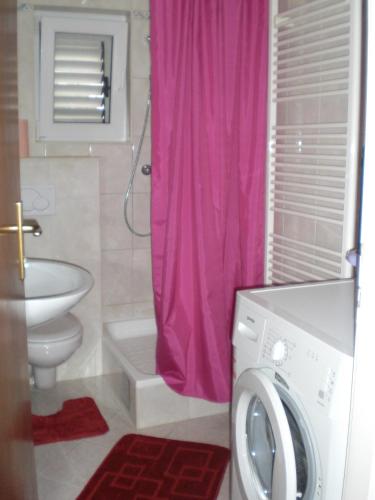Apartments by the sea Trogir - 15030