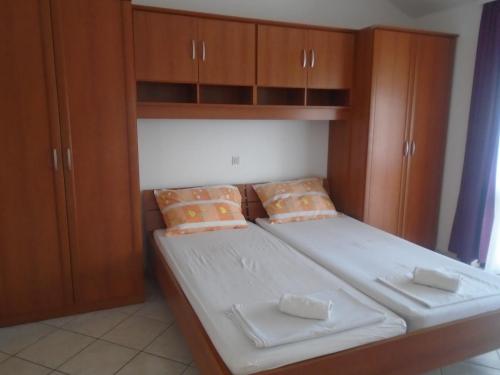 Apartment Orebic 14842b