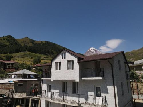 Kazbek view guesthous