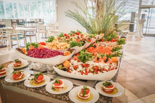 Gallery image of Hotel Ralitsa Aquaclub - All Inclusive plus Aquapark in Albena