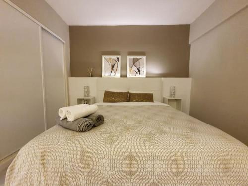 Old Town Apartment 5min to the beach
