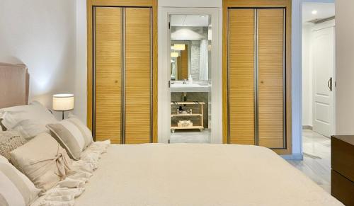 RS 16 Studio Center of Marbella by EaW Homes