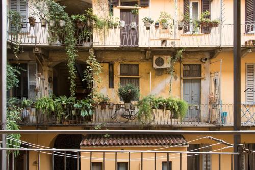 YouHosty - Corso Ticinese 78