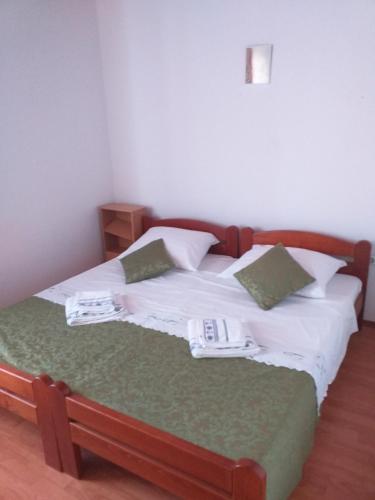 Apartments by the sea Caska, Pag - 202