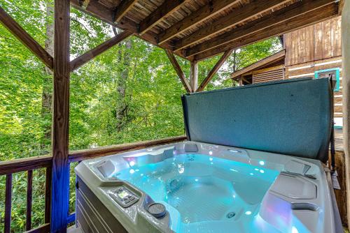 Seven DevilsにあるBear Pause Cabin 3 BR/3BA Amazing view of the Lakeのギャラリーの写真