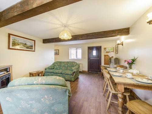 Lark's Rise Cottage – Photos 3