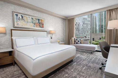 Postel nebo postele na pokoji v ubytování InterContinental San Diego by IHG