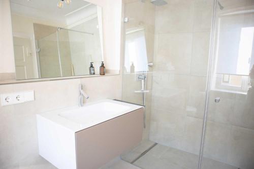 Bilik mandi di villaflora Gästehaus