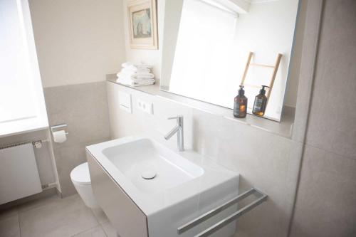 Bilik mandi di villaflora Gästehaus