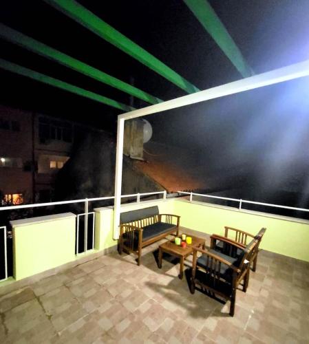 Zee Apartment
