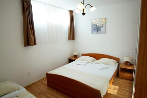 Apartments by the sea Podstrana, Split - 15101