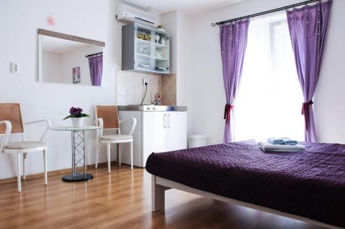 Kuchyň nebo kuchyňský kout v ubytování Apartments by the sea Makarska - 15200