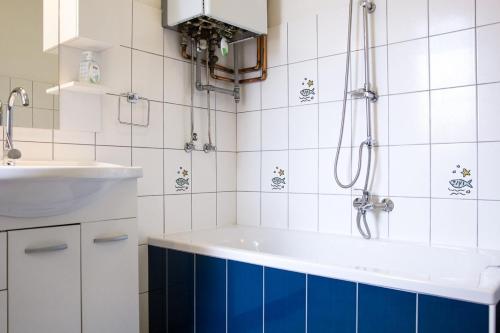 Apartments and rooms with WiFi Zagreb - 15219