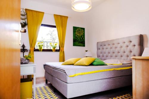 Apartments by the sea Trogir - 15237