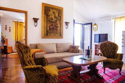 Apartments by the sea Trogir - 15237
