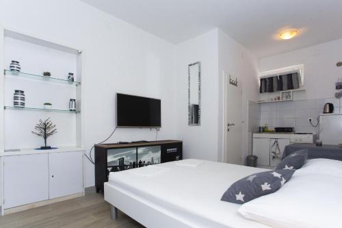 Studio Podgora 12816c