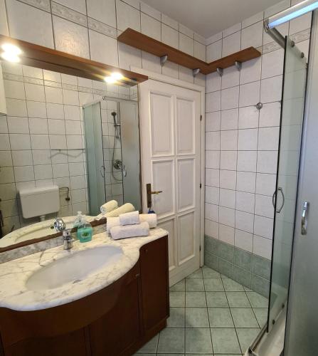 Apartments with WiFi Rovinj - 15084