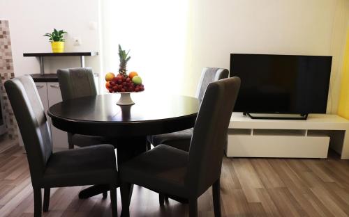 Apartments with parking space Orebic, Peljesac - 10156