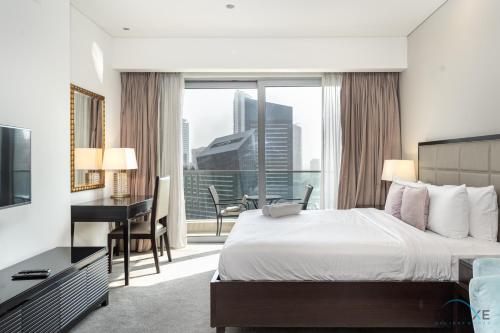 Spacious Studio in The Address Residences Dubai Marina by Deluxe Holiday Homes