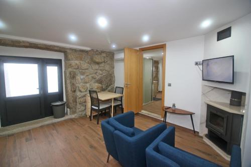 Casa do Mestre by Gerês Casas