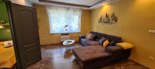 Zdjęcie z galerii obiektu Platán Apartman w mieście Veszprém
