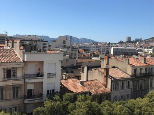 Très bel appartement T3 proche place Castellane avec vue et 2 chambres photo 27