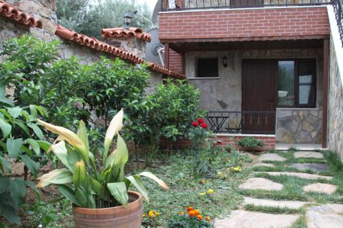 Taman di luar Anatolia Hotel Geyre Karacasu Aydın (Aphrodisias)
