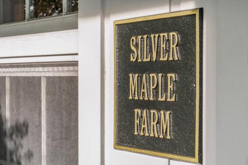 Certifikát, hodnocení, plakát nebo jiný dokument vystavený v ubytování Inn at Silver Maple Farm
