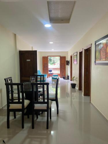 Dining area sa apartment