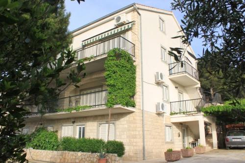 Fotografia z galérie ubytovania Apartments with a parking space Jelsa, Hvar - 538 v destinácii Jelsa