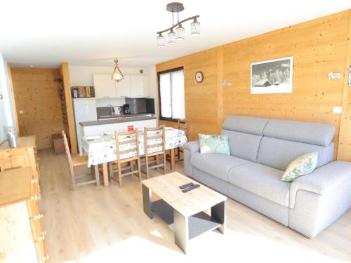 Les Gets - Appartement 1 ch, 49m², 4/6 pers, à 400m des pistes et du centre, avec balcon et garage. - FR-1-623-16