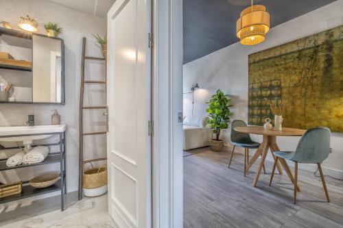 Apartamento cerca de la MEZQUITA DE CORDOBA & FREE PRIVATE PARKING