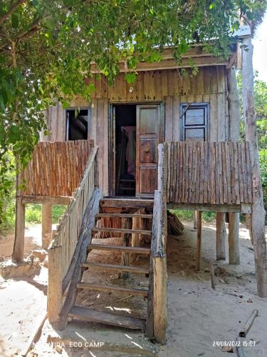 Το κτήριο όπου στεγάζεται  το bed & breakfast