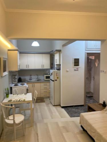 Kalamata COSY APARTMENT