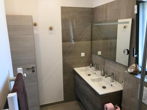 Koupelna v ubytování Maison LILOMEL
