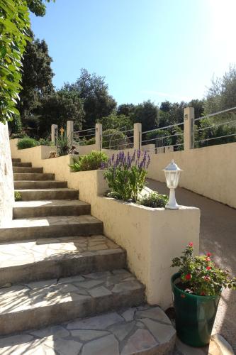 Ailleurs Land - Provenceにある庭