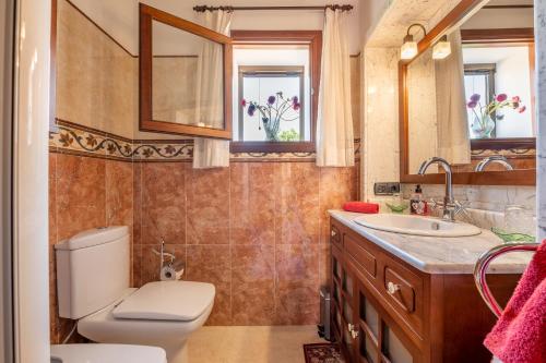 Koupelna v ubytování Finca Margarita by Mallorca House Rent