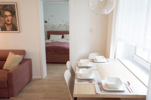 Posedenie v ubytovaní Apartament Grzaniec