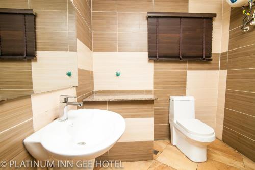 Fotografie z fotogalerie ubytování Platinum Inn Gee Hotel v destinaci Suru Lere