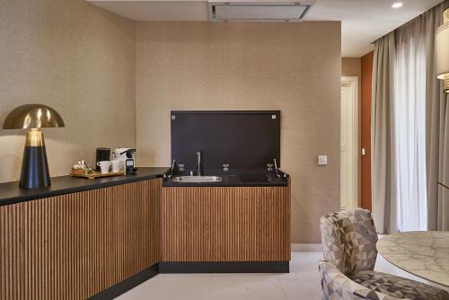 Vincci Molviedro Suites Apartments photo 30