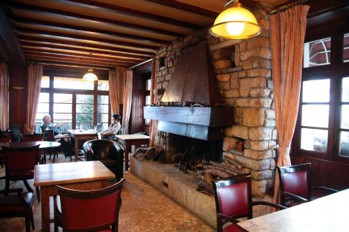 Galeriebild der Unterkunft Hôtel Soleil des Neiges in Le Sauze