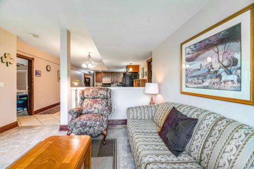Cottage City Manor House Lower Level – Photos 3