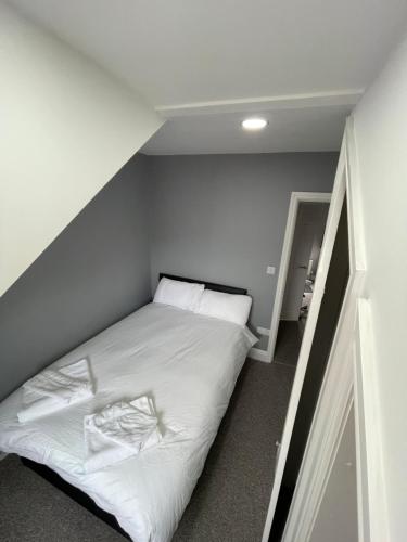 Gallery image of Luton Short Term Lets - Cardiff Road in Luton