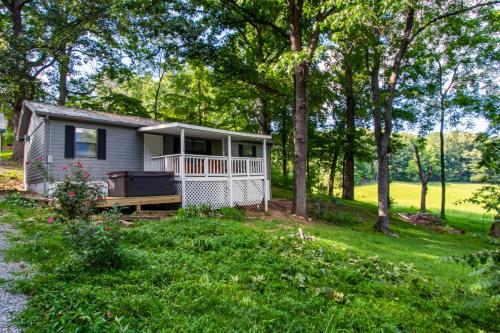 Hopp On Inn Secluded 3BR Home – Photos 2