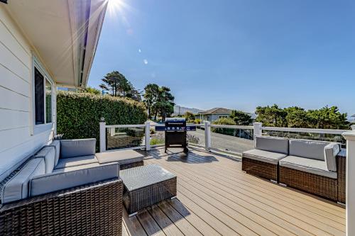 Ocean Overlook – Photos 2